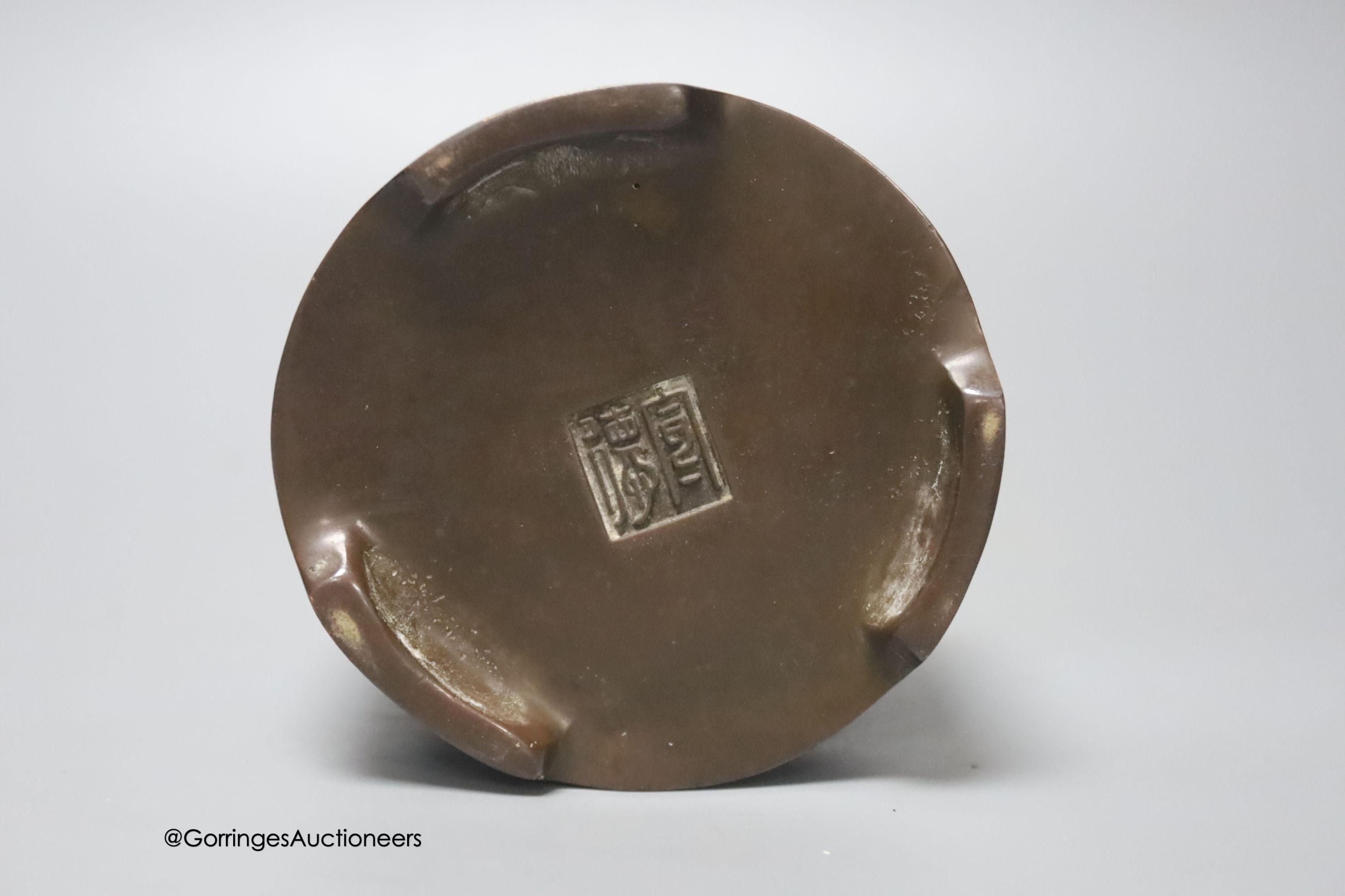 A Chinese bronze censer for the Islamic market, height 8cm